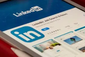 LinkedIn App on Iphone