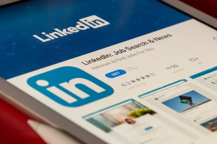 LinkedIn App on Iphone